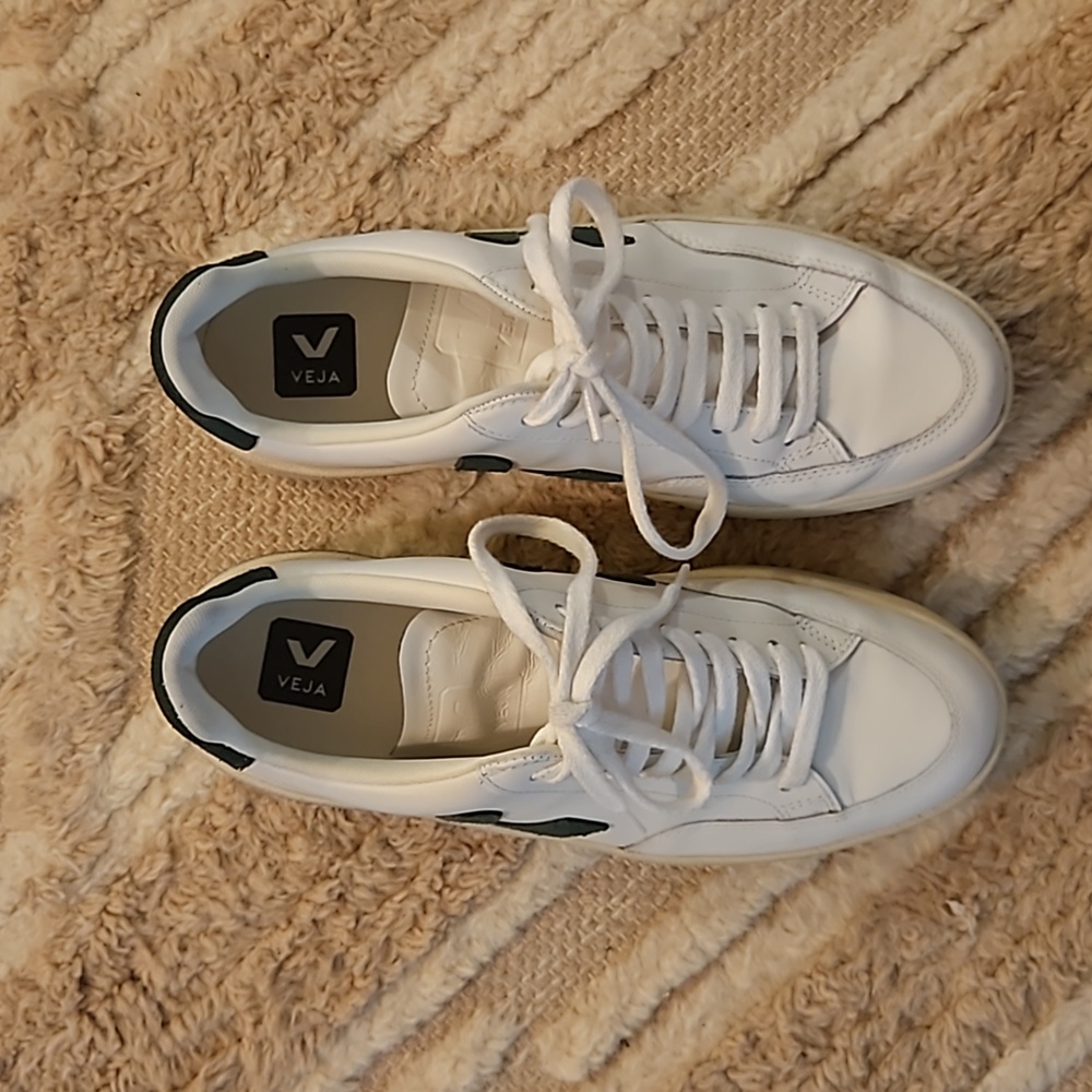 Veja White and Green Sneakers - Picture 2 of 4